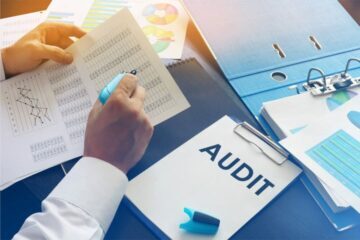 Auditing Services in Dubai min