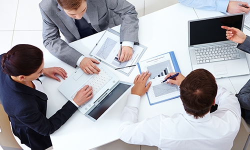 Corporate Finance Consulting Service 500x 300 advisory services Page